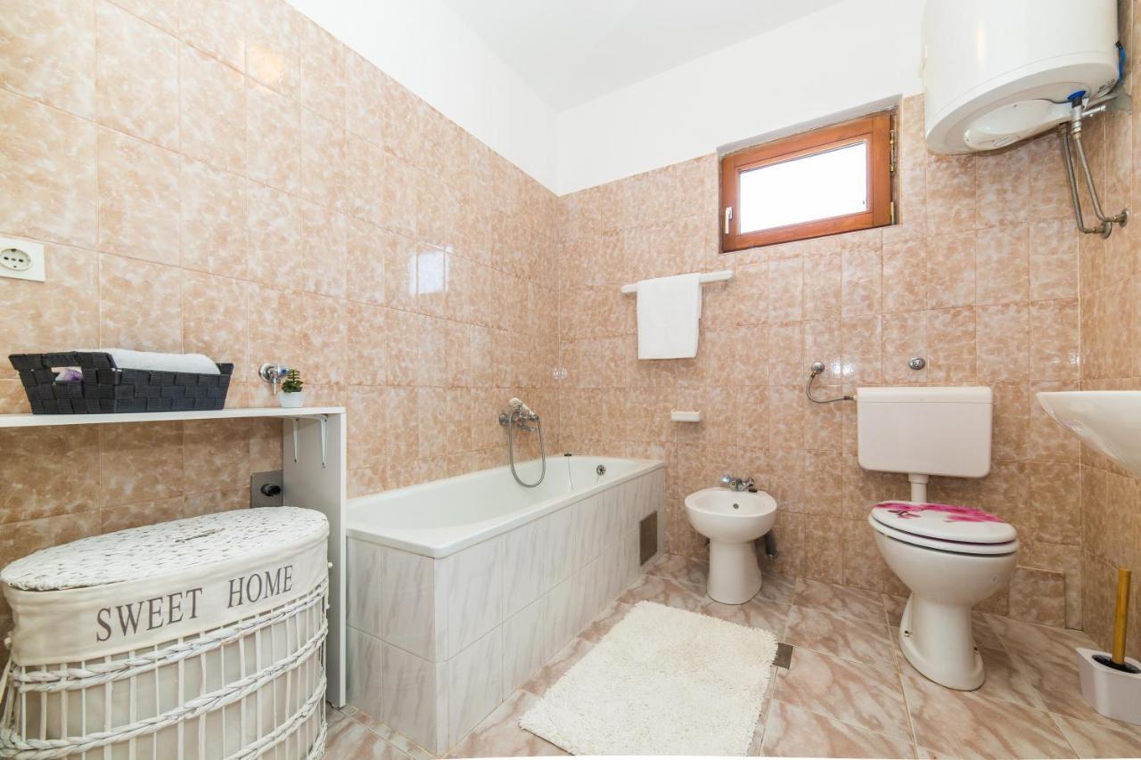 Holiday Home Villa Marija Radosic  Dış mekan fotoğraf